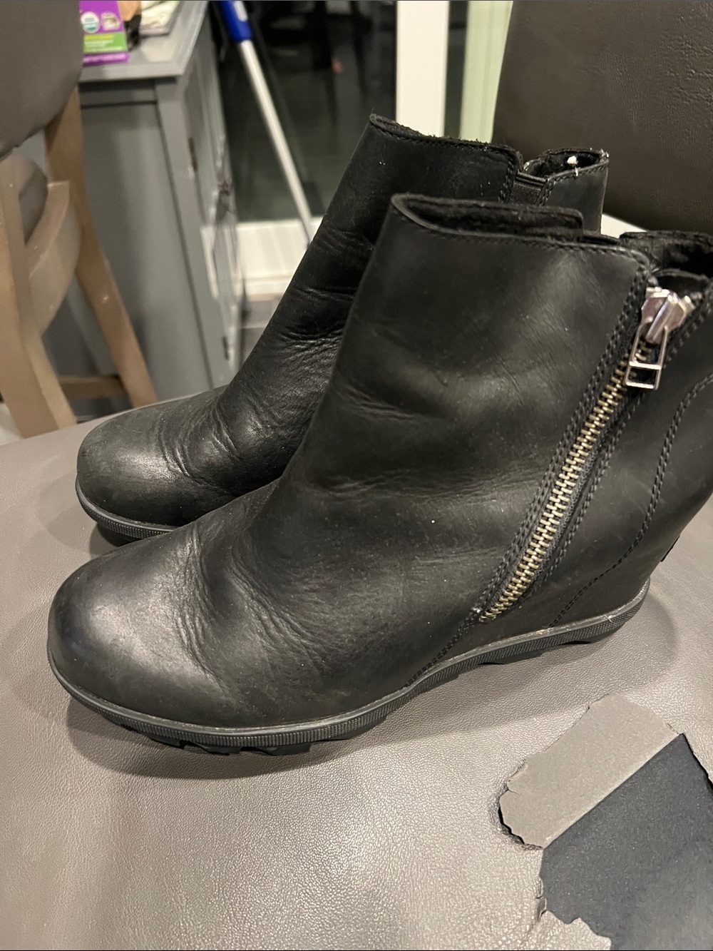 Sorel Black Leather Wedge Ankle Booties with Side Zip